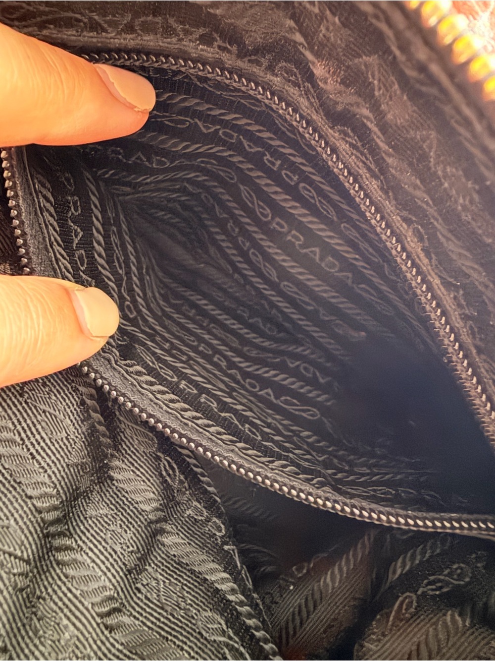 vintage Prada soft nappa leather chain shoulder bag - Picture 5 of 14